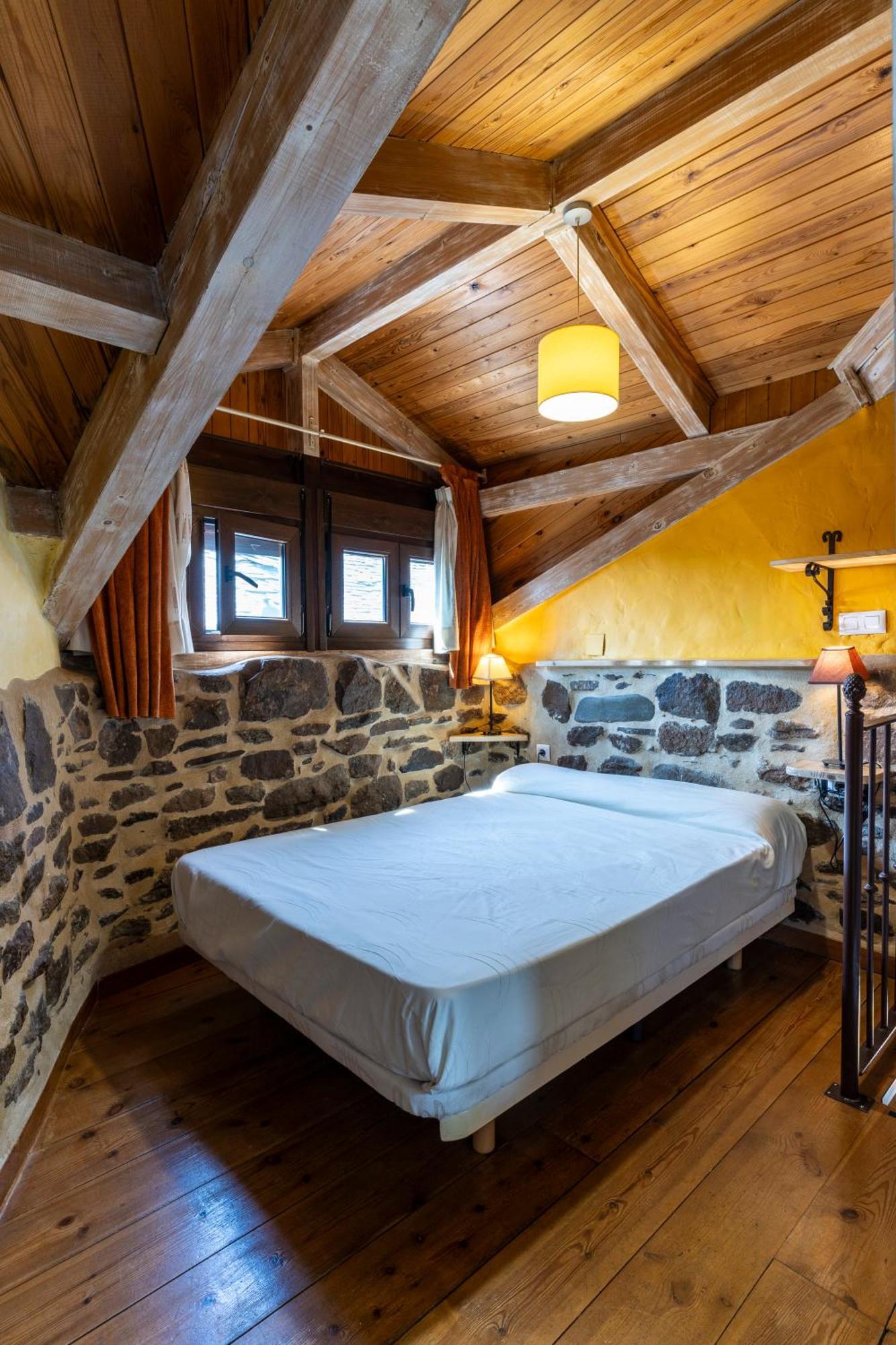 Апартаменты Casa de turismo rural Sardom2 Бембибре Экстерьер фото